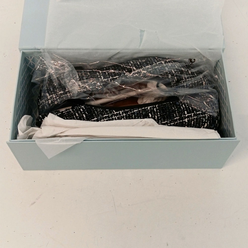 NEW Margaux Women's The Point Black/White Tweed Flats - EU39/US9 - Picture 14 of 14